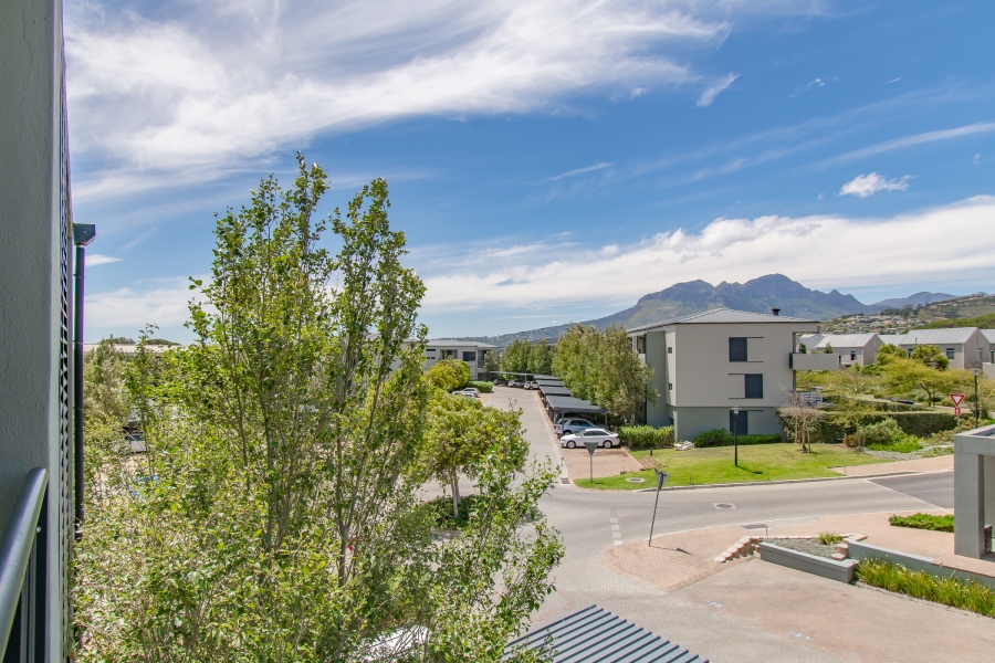 2 Bedroom Property for Sale in Somerset Lakes Western Cape